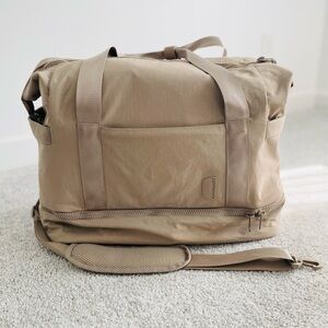 Women’s Travel Weekender Bag